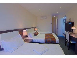 Best Western Plus Buckingham International Hotel, Moorabbin - 1