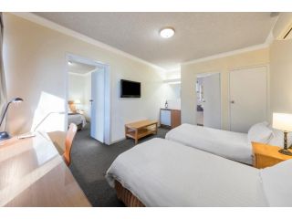 Best Western Governor Gipps Motor Inn Hotel, Traralgon - 4