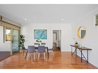 Big Stylish 3 bed house with Free Parking Guest house, Sydney - 3