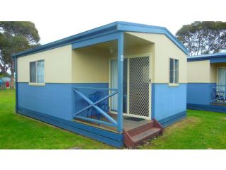 BIG4 Waters Edge Holiday Park Accomodation, Lakes Entrance - 2