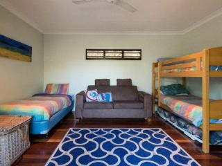 Billa Blue Guest house, Point Lookout - 1