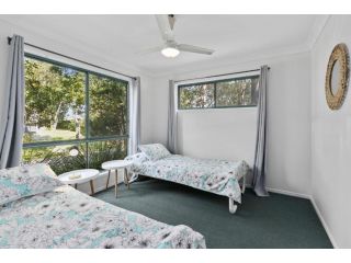 Billabong Guest house, Point Lookout - 3