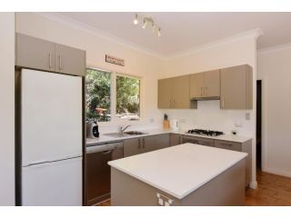 Bimbadeen - Comfortable country styled house! Guest house, Kangaroo Valley - 3