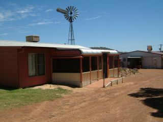 Bindoon's Windmill Farm Farm stay, Western Australia - 2