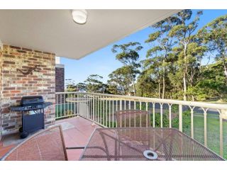 Perfect Location Near Collers Beach Apartment, Mollymook - 2