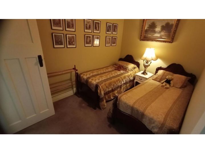 Blakes Manor Self Contained Heritage Accommodation Bed and breakfast, Deloraine - imaginea 1