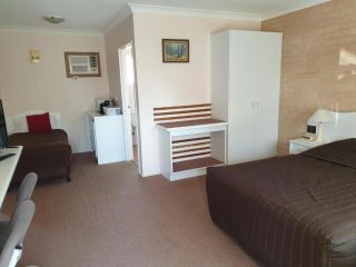 Blayney Central Motel Hotel, Blayney - 4