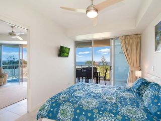 Blue C Unit 901 - Right on Coolangatta Beachfront Apartment, Gold Coast - 5