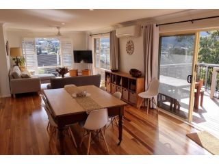 Blue Skies Beach House - Sustainable Stay! Guest house, Gerringong - 3