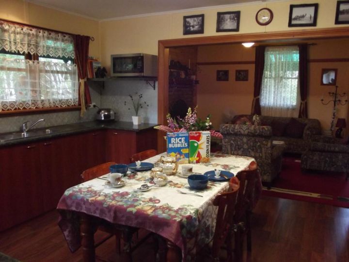 Blue Wren Riverside Cottage Bed and breakfast, Tasmania - imaginea 19