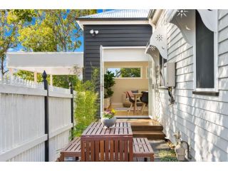 Bluestone Cottages - The Shop Guest house, Toowoomba - 2