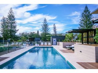 Boardwalk Burleigh Luxury Three Bedroom Apartment Apartment, Gold Coast - 2