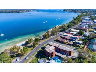 Boasting some of Bribie's Best Waterviews Guest house, Bongaree - 4