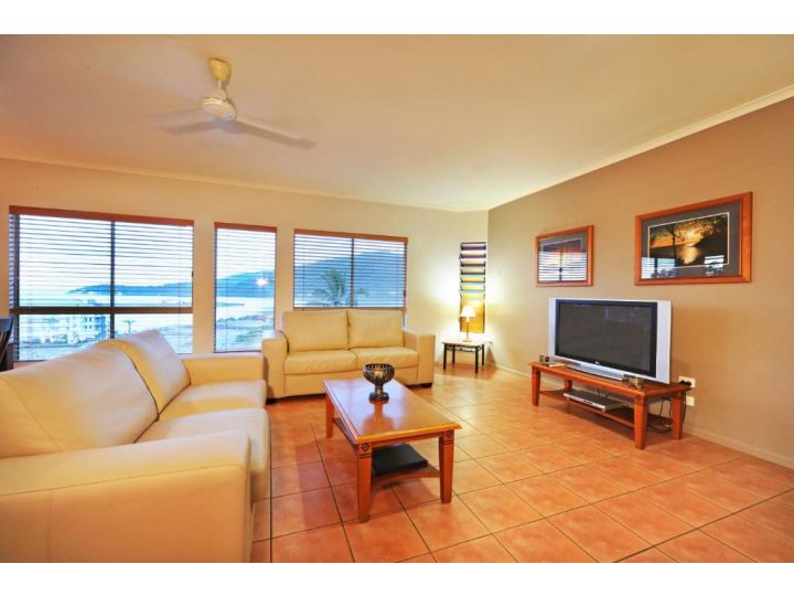 at Boathaven Bay Holiday Apartments Aparthotel, Airlie Beach - imaginea 13