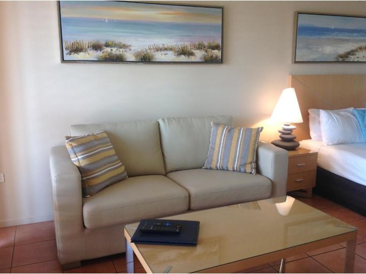 at Boathaven Bay Holiday Apartments Aparthotel, Airlie Beach - imaginea 6