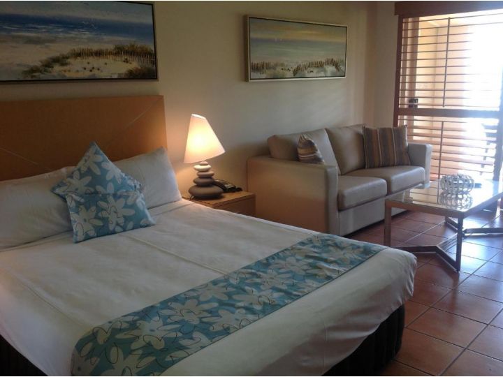 at Boathaven Bay Holiday Apartments Aparthotel, Airlie Beach - imaginea 8