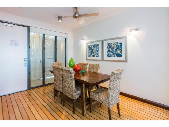 Boathouse Port of Airlie Apartment, Airlie Beach - imaginea 12