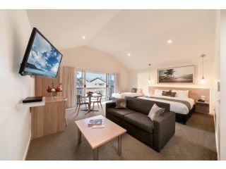 Boathouse Resort Studios and Suites Hotel, Blairgowrie - 5