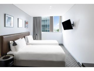 Holiday Inn & Suites Sydney Bondi Junction, an IHG Hotel Hotel, Sydney - 3