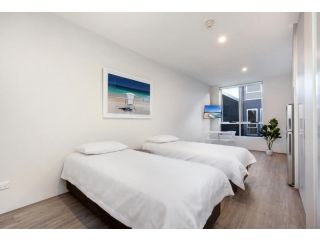 Bondi Beach Studio King Suite 1 Apartment, Sydney - 5