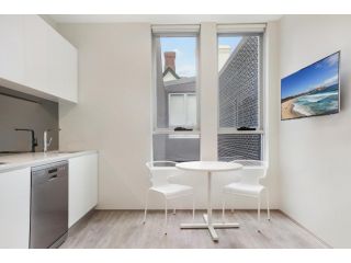 Bondi Beach Studio Suite 3 Apartment, Sydney - 4
