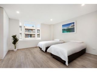 Bondi Beach Studio King Suite 2 Apartment, Sydney - 4
