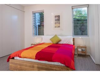 Bondi Lock-Down Retreat, The Cute Place To Put Up Your Feet Apartment, Sydney - 4