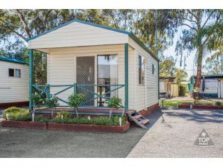 Boomerang Way Tourist Park Accomodation, Tocumwal - 4