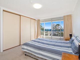 Border Terrace Unit 13 - Large apartment walk to beaches and clubs Apartment, Tweed Heads - 5