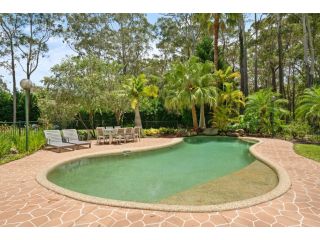 Elegant Home with Pool, Spacious Yard, Pool Table Guest house, New South Wales - 3
