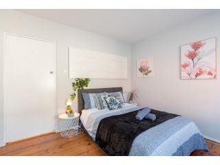 Boutique 2BR Unit in Kingsford Near UNSW, Randwick Sleeps6 U2 Apartment, Sydney - 2