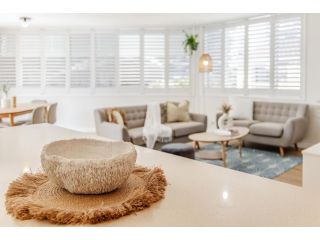 BOUTIQUE BEACH PAD / SURFERS PARADISE Apartment, Gold Coast - 5