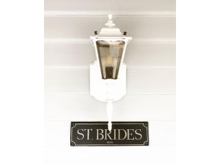 Saint Brides - Superior Boutique Accomodation - STEPS TO PAKINGTON STREET Guest house, Geelong - 4