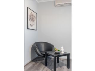 Boutique Private Rm situated in the heart of Burwood 7 - ROOM ONLY Guest house, Sydney - 4