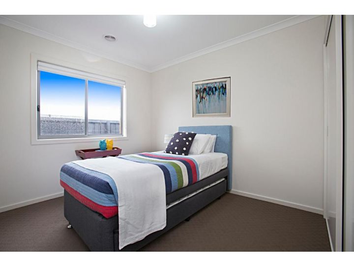 BOUTIQUE STAYS - Gumflower Guest house, Werribee - imaginea 10