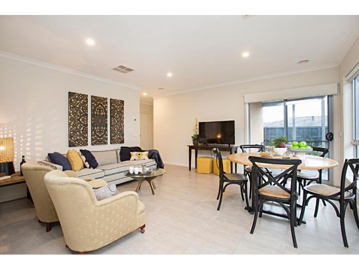 BOUTIQUE STAYS - Gumflower Guest house, Werribee - imaginea 1