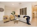 BOUTIQUE STAYS - Gumflower Guest house, Werribee - thumb 6