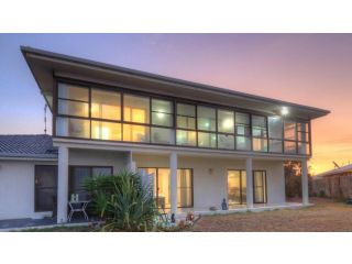 Breakaway at Bargara Apartment, Bargara - 1