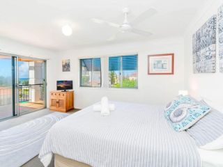 Breakers Block 3 - Unit 2 - Pool in complex - across the road from the beach Apartment, Yamba - 2