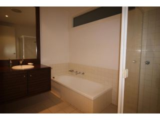Breakers Holiday House Guest house, Lorne - 4