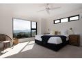 Breathtaking Views And Comfort With Wifi And Parking Apartment, Kings Park - thumb 12