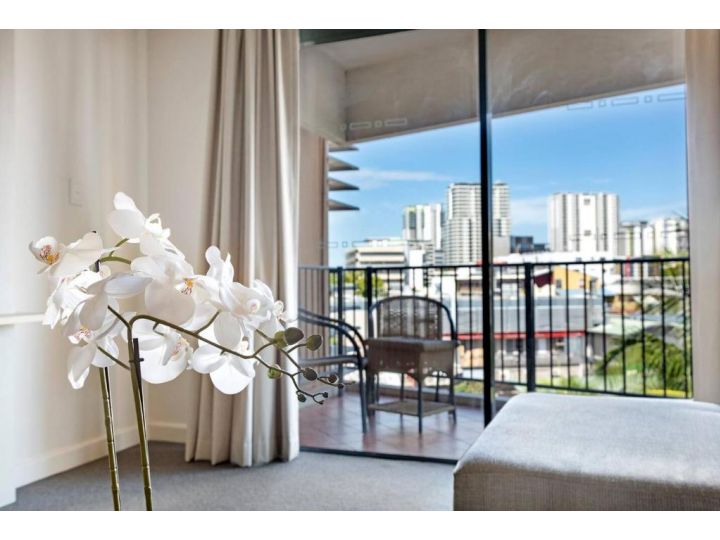 Breezy Harbourside Getaway - Balcony & Resort Pool Apartment, Darwin - imaginea 7