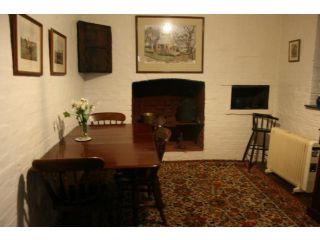Brickendon Guest house, Longford - 3