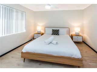 Bright 1Bedroom Apartment close to Foreshore and CBD Apartment, Perth - 1