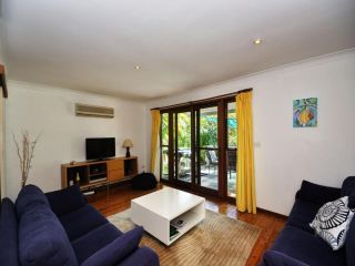 Brilliant Location Guest house, Tea Gardens - 2