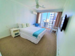 Broadbeach Holiday Apartments Aparthotel, Gold Coast - 1
