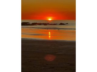 Broome retreat, with pool, Cable Beach Guest house, Western Australia - 5