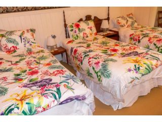 Wagin Cottage Garden Bed and Breakfast Bed and breakfast, Western Australia - 1