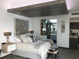 BULC Boutique Bed & Breakfast Bed and breakfast, Belmont - 1