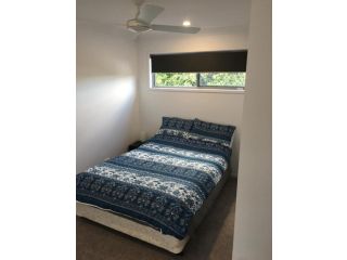 2BD Family or Couple Guesthouse Upstairs near Turf club, HOTA in Bundall Guest house, Gold Coast - 4